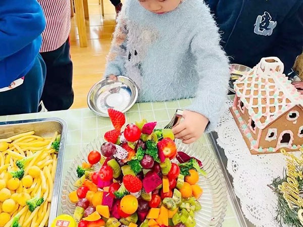 <b>你鸡巴好大操的我好爽</b>
